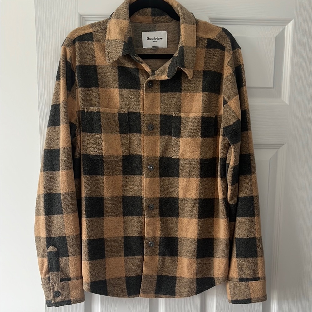 Goodfellow & Co Gray & Tan Flannel Checkered Shirt